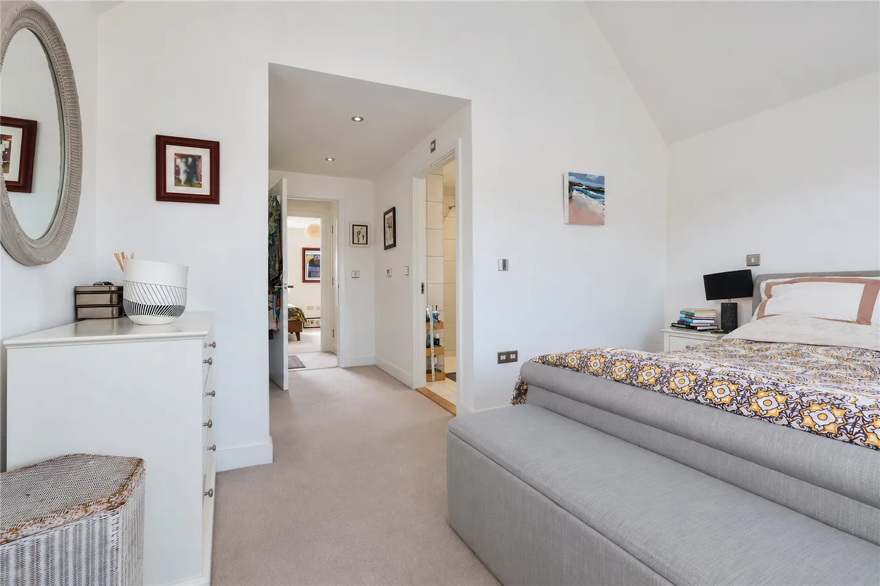 Larkfield, Great Abington, CB21, photo 11