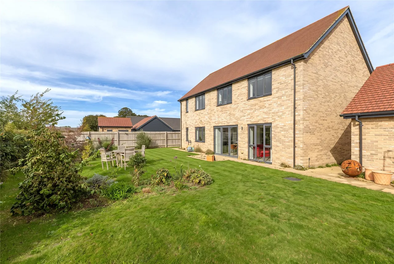 Larkfield, Great Abington, CB21, photo 20