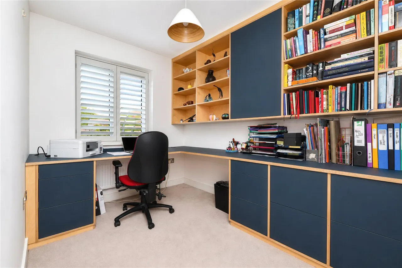 Larkfield, Great Abington, CB21, photo 18