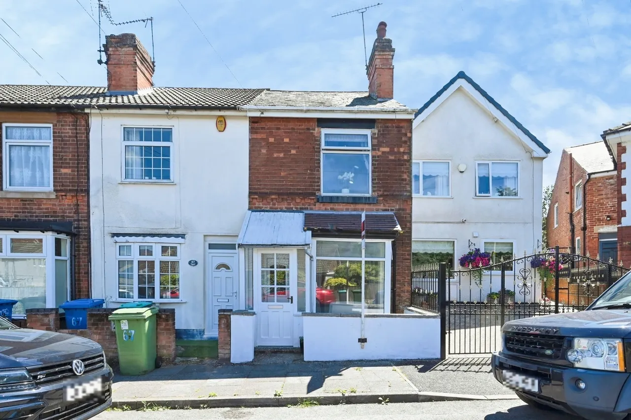 2 bed house for sale — Sadler Street, Mansfield, Nottinghamshire, NG19