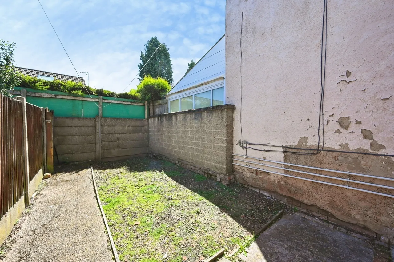 Sadler Street, Mansfield, Nottinghamshire, NG19, photo 19