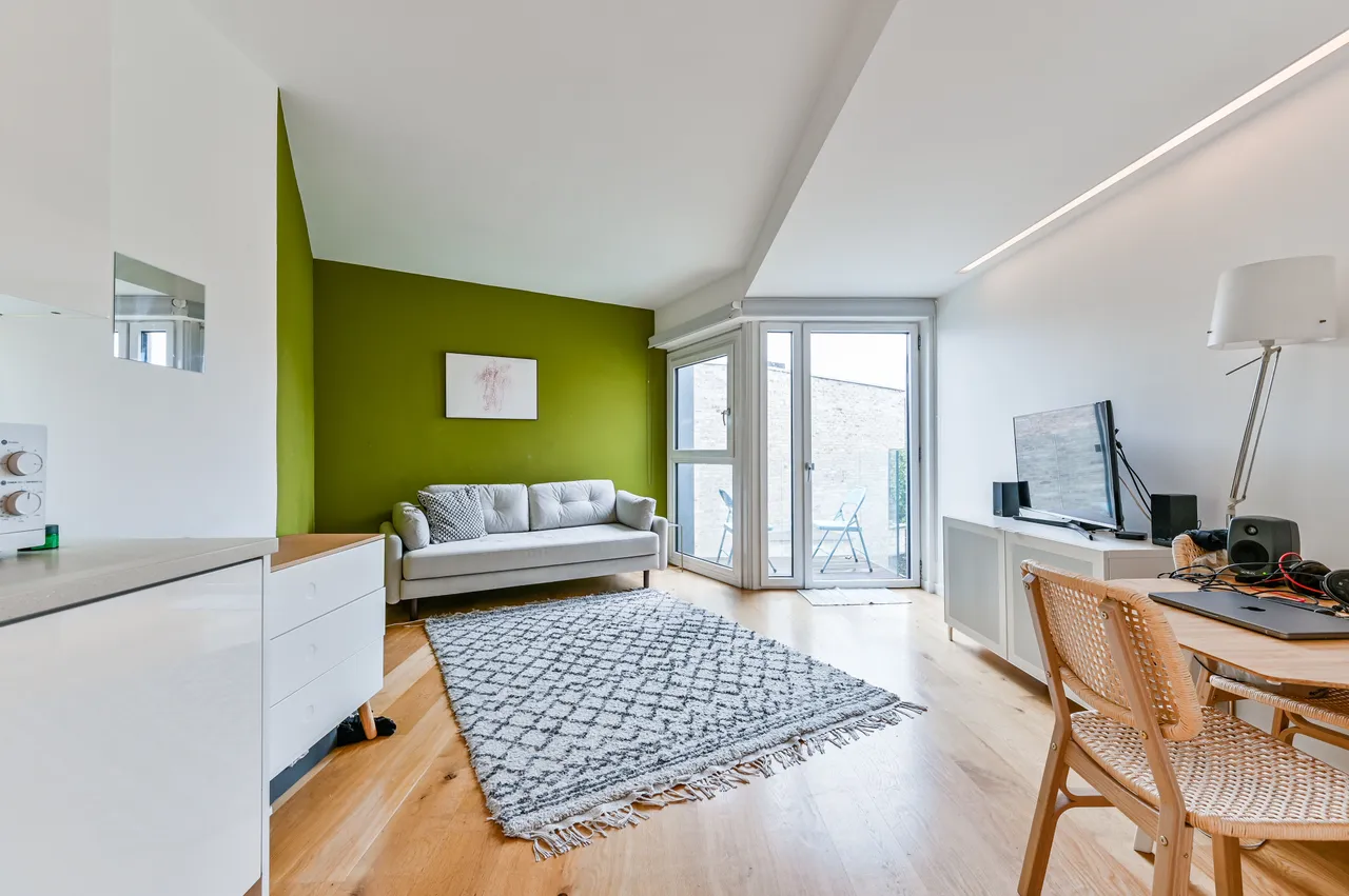 Flat 11, 16 Raydon Street, London, photo 3