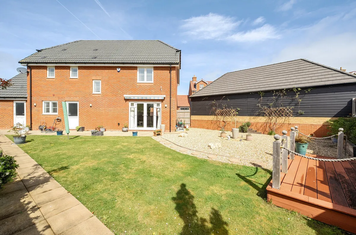 Pulborough, RH20 1FW, photo 5