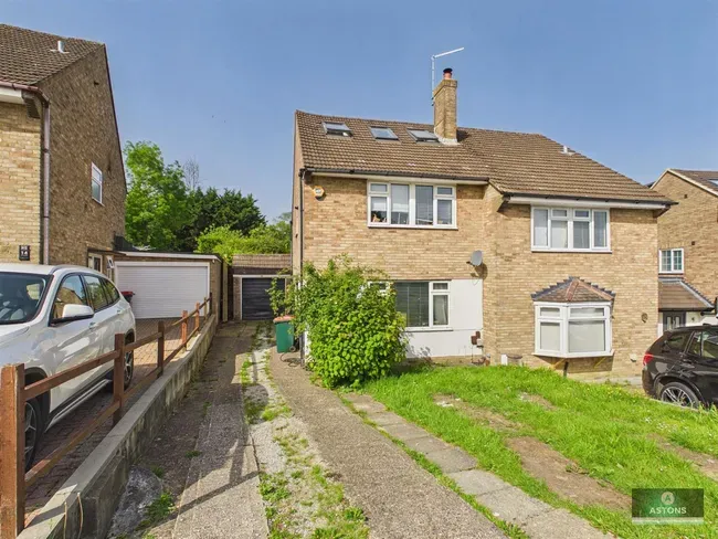 4 bed house for sale — Nurserylands, Gossops Green