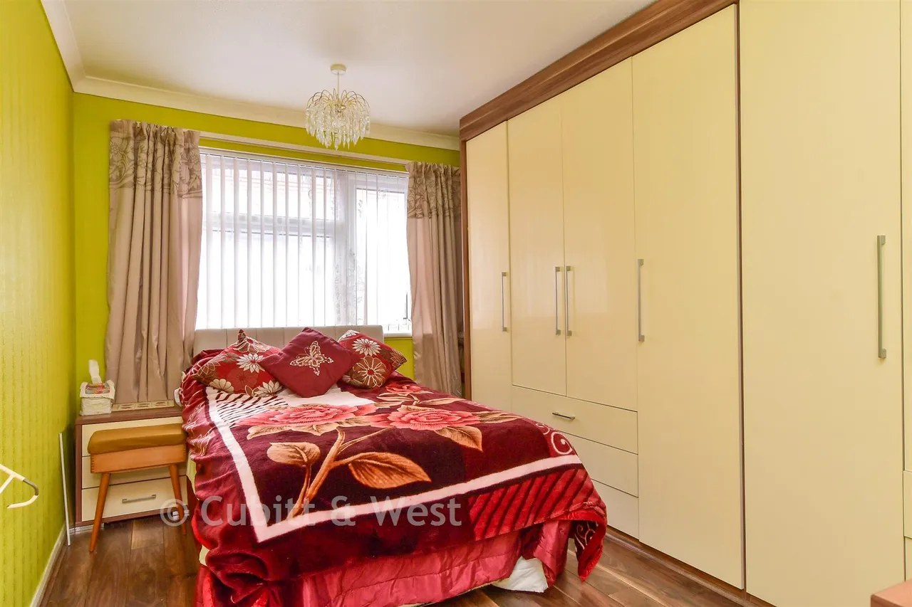 Ramillies Gardens, Bognor Regis, PO22, photo 6