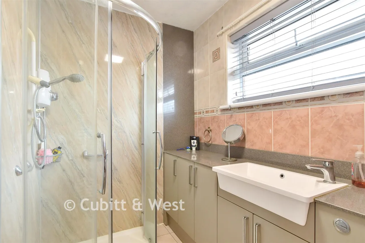 Ramillies Gardens, Bognor Regis, PO22, photo 8