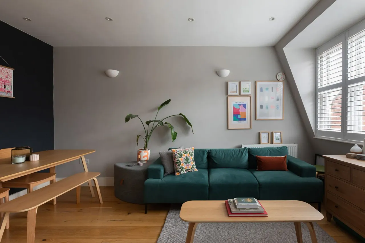 1 bed flat for sale — Guide Price £350,000 - £375,000 Newark Street, Whitechapel E1