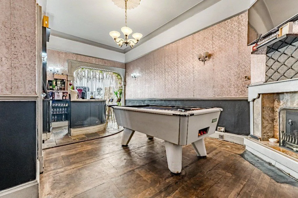 Hill End Road, Leeds, LS12, photo 6