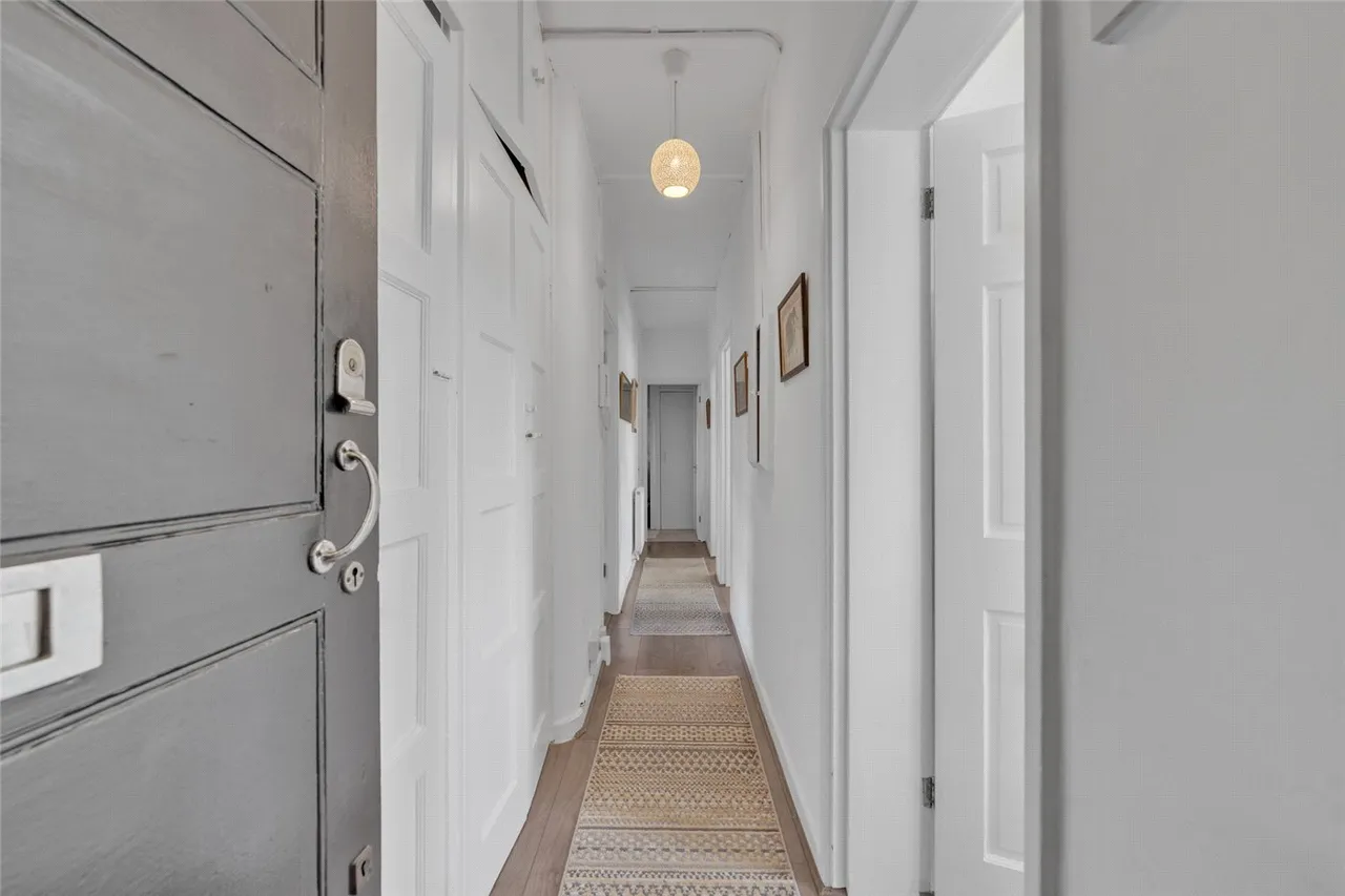 2 bed flat for sale — Besant House, Boundary Road, London, NW8