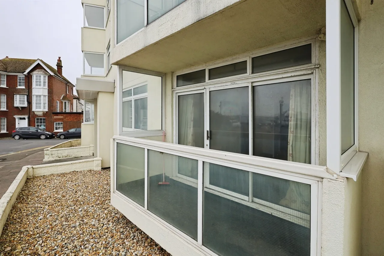 Royal Parade, Eastbourne, photo 10