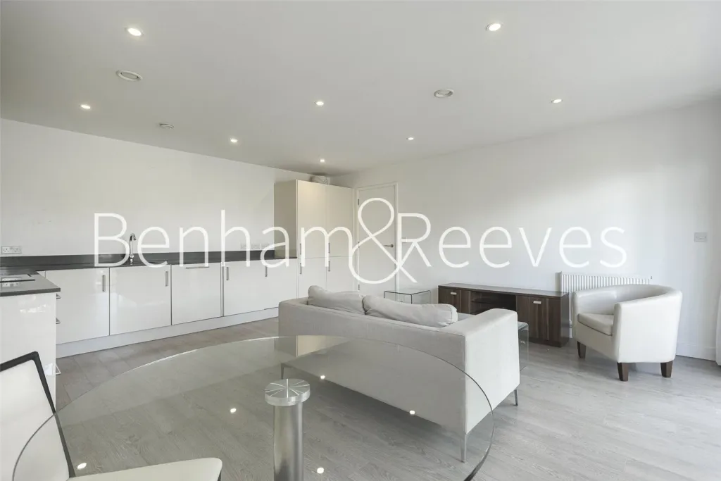 Spa Road, Bermondsey, SE16, photo 3