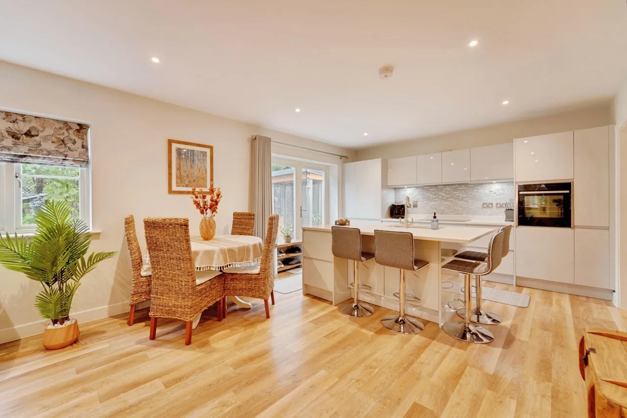 Cricketers Close, Leighton Buzzard, LU7, photo 15