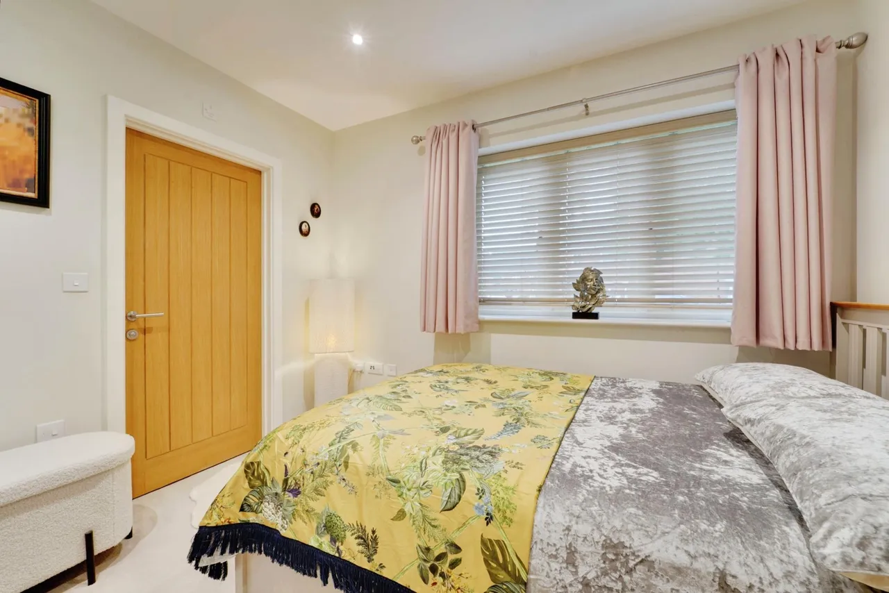 Cricketers Close, Leighton Buzzard, LU7, photo 16