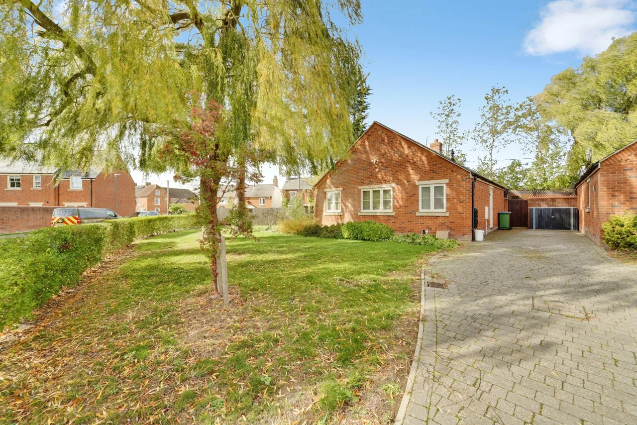 Cricketers Close, Leighton Buzzard, LU7, photo 8
