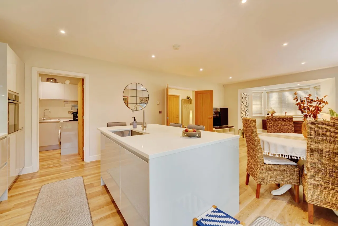 Cricketers Close, Leighton Buzzard, LU7, photo 12