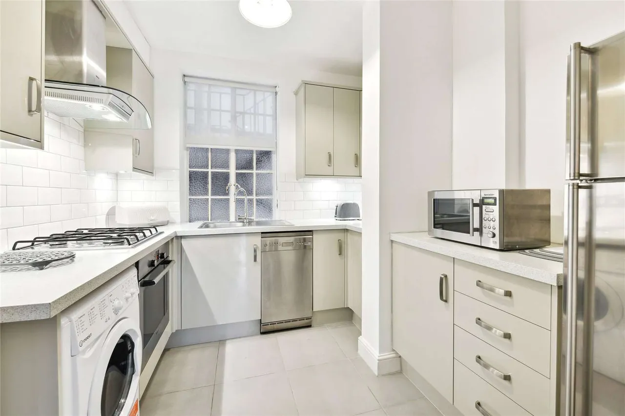Tufton Street, Westminster, SW1P, photo 3