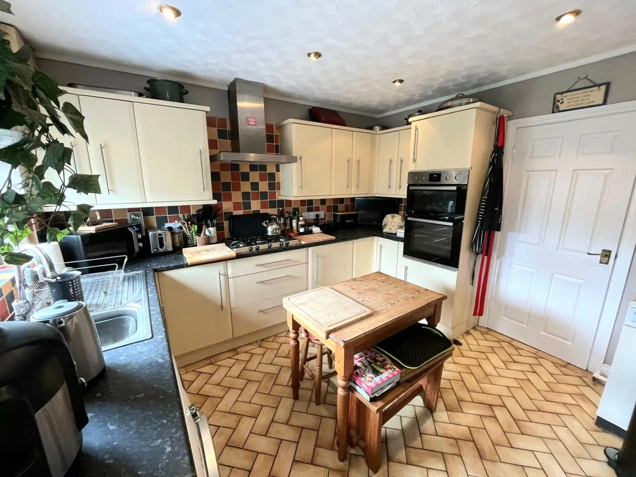 East Grange Close, Scruton, DL7, photo 10