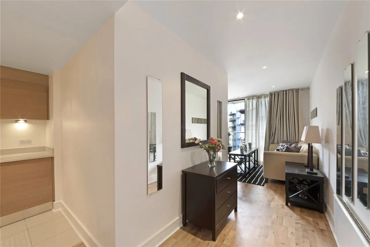Queenstown Road, Battersea, SW11, photo 5