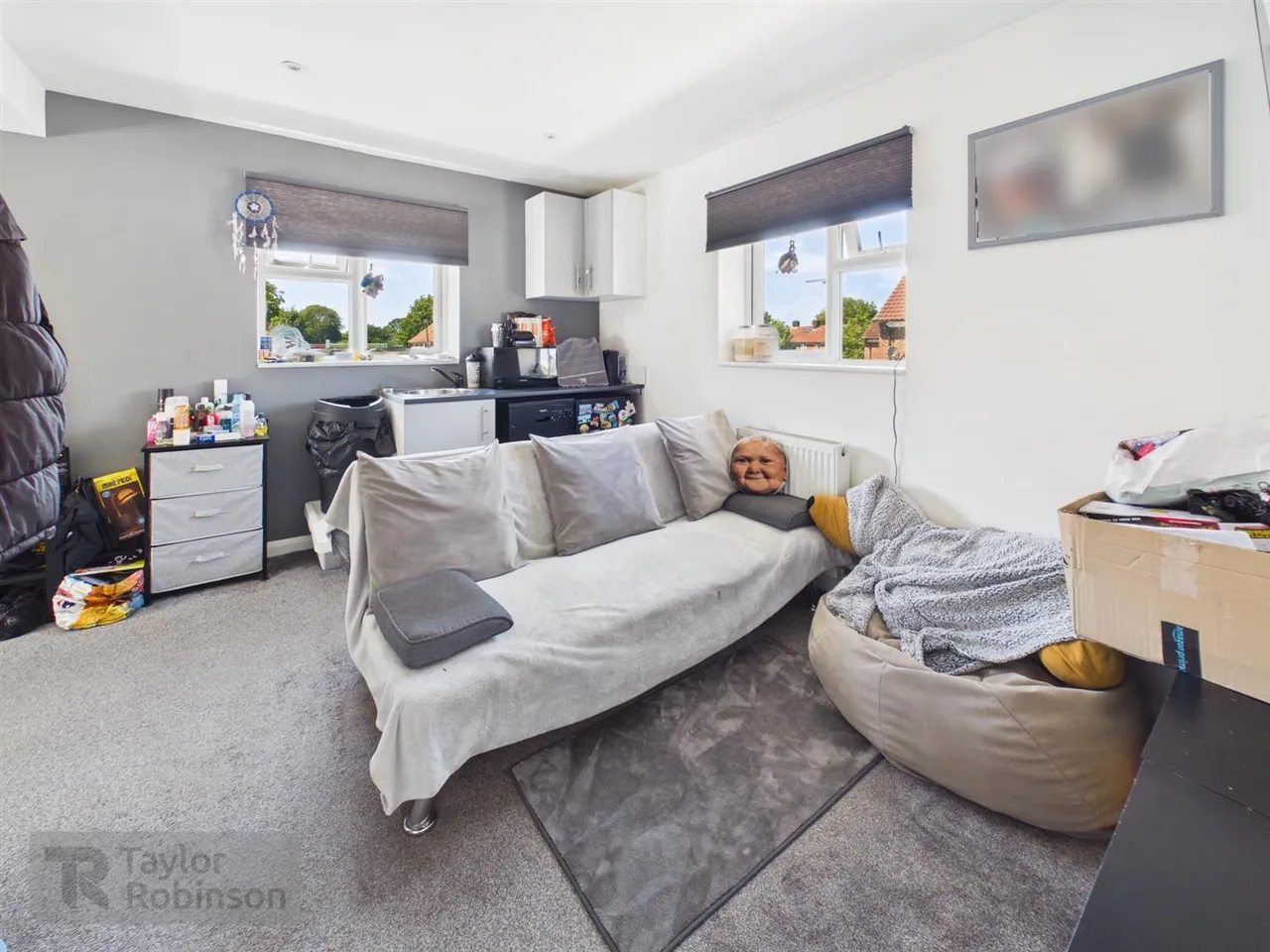 Shaws Road, Northgate, RH10, photo 15