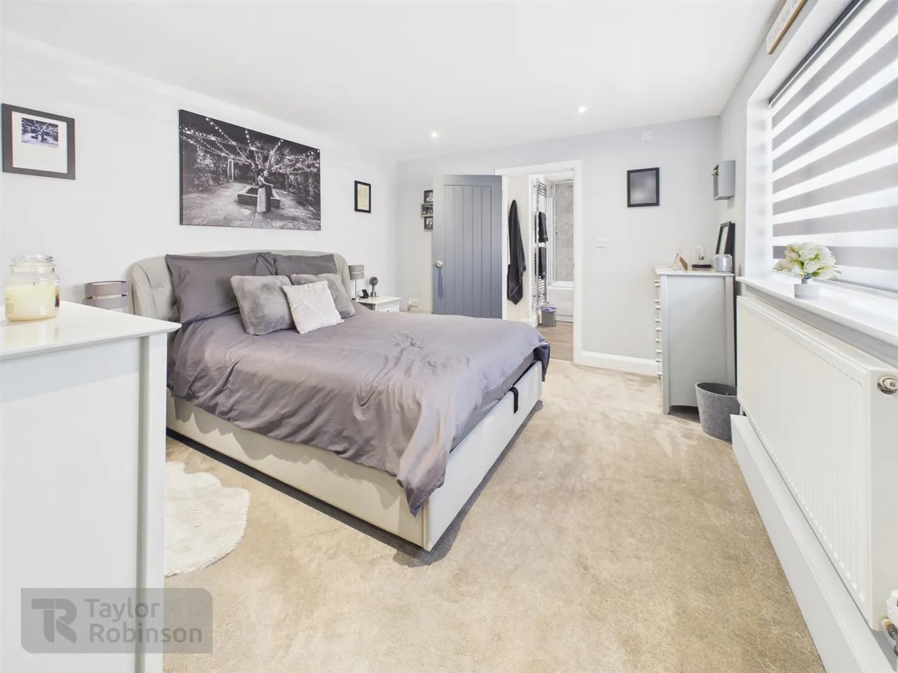 Shaws Road, Northgate, RH10, photo 9