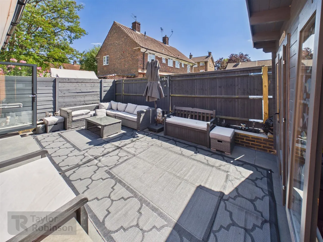 Shaws Road, Northgate, RH10, photo 16