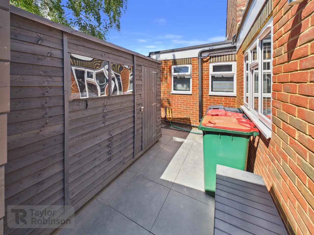 Shaws Road, Northgate, RH10, photo 18