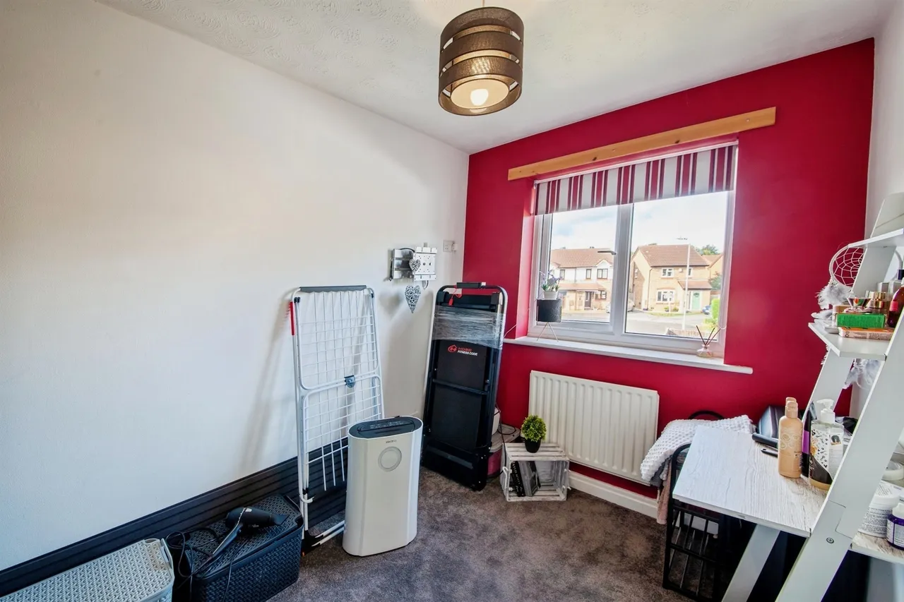 Parkinson Close, Wakefield, WF1, photo 13