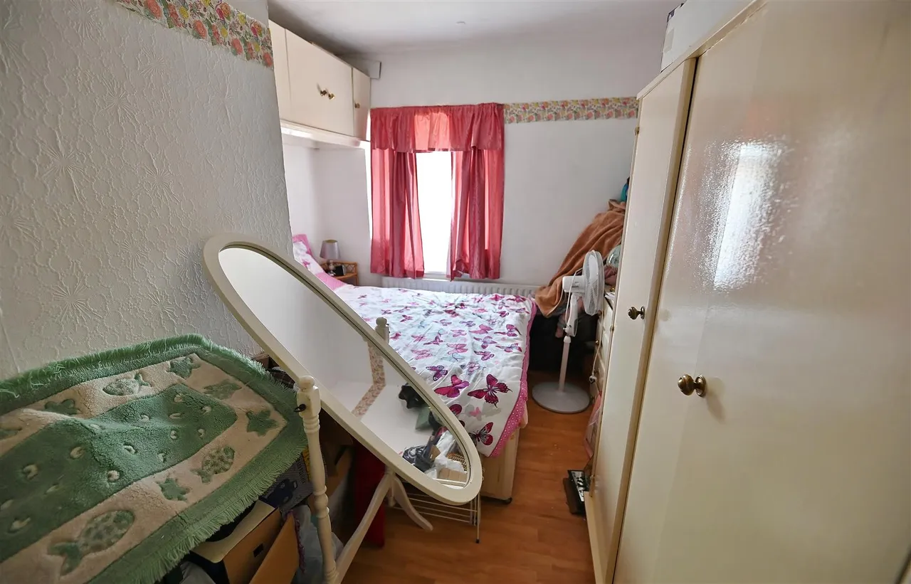 Parkes Road, Chigwell, Essex, IG74BN, photo 12