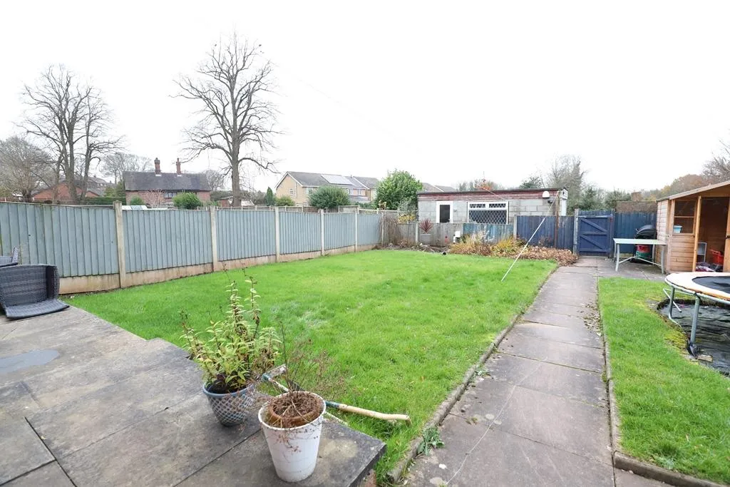 Underwood Road, Newcastle-under-Lyme, ST5, photo 4
