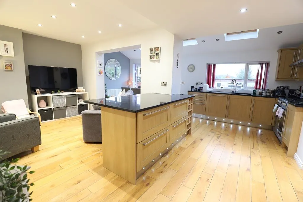 Underwood Road, Newcastle-under-Lyme, ST5, photo 8