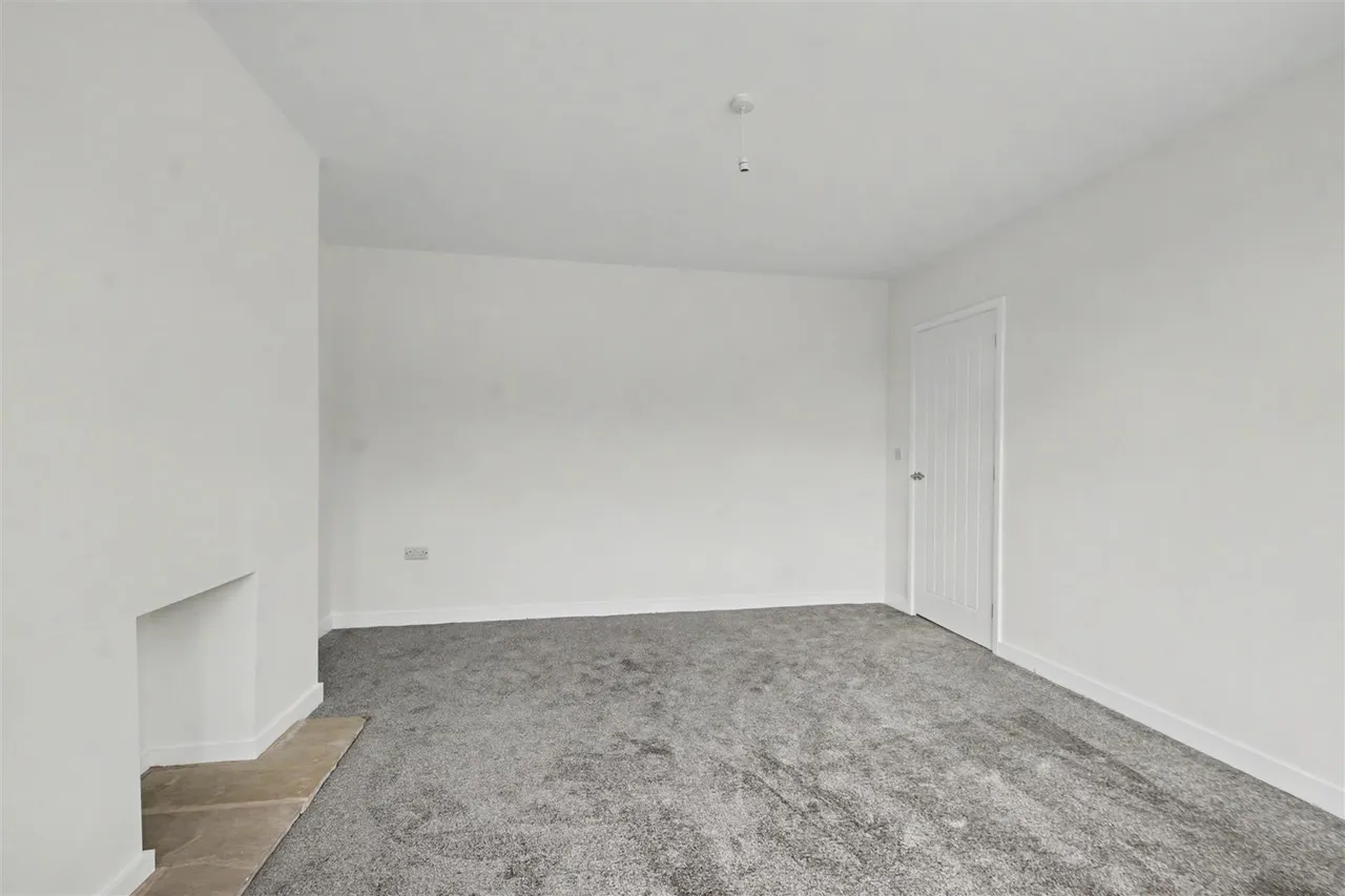 St. Helens Crescent, Trowell, NG9, photo 4