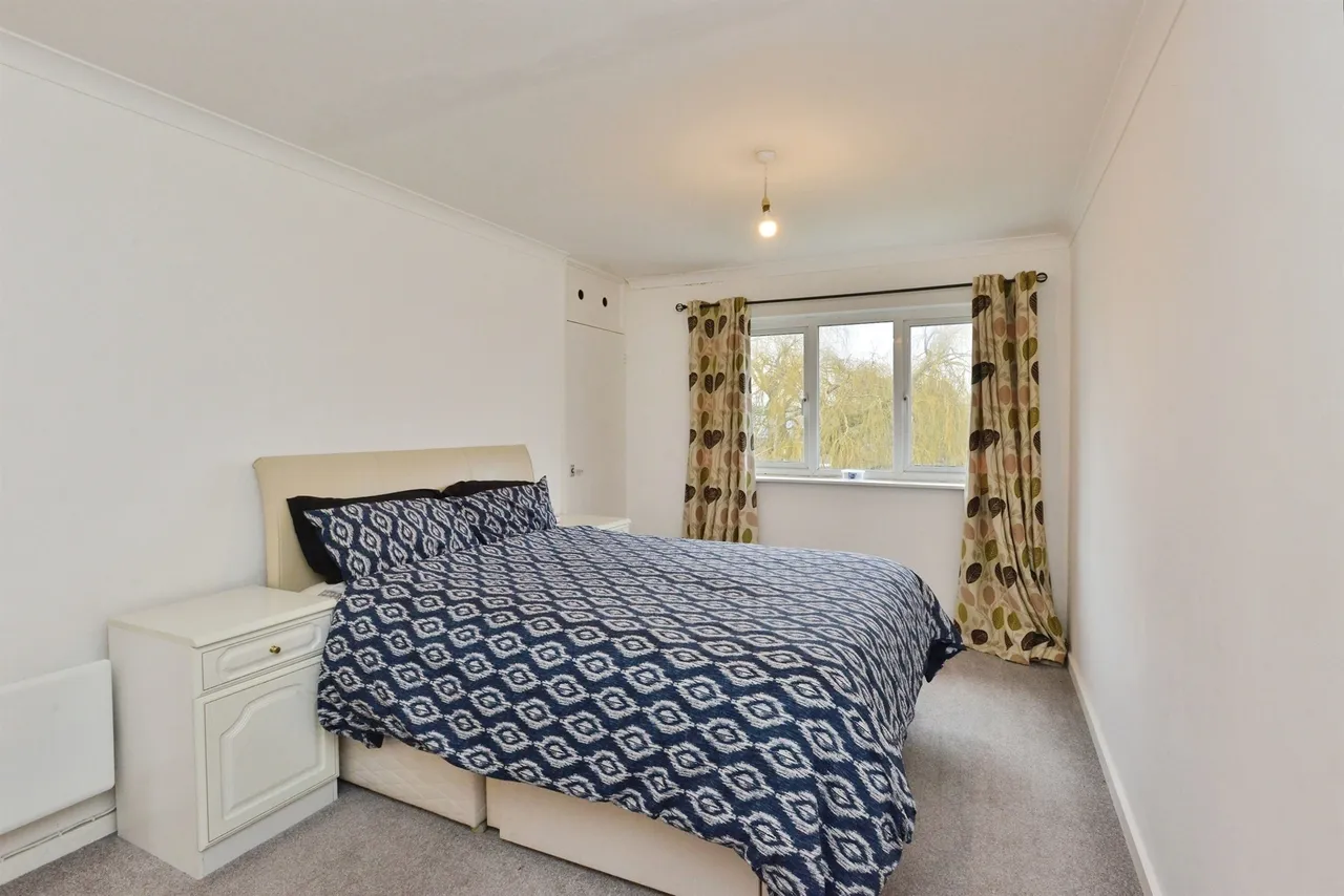 Ormonde, Stantonbury, MK14, photo 15