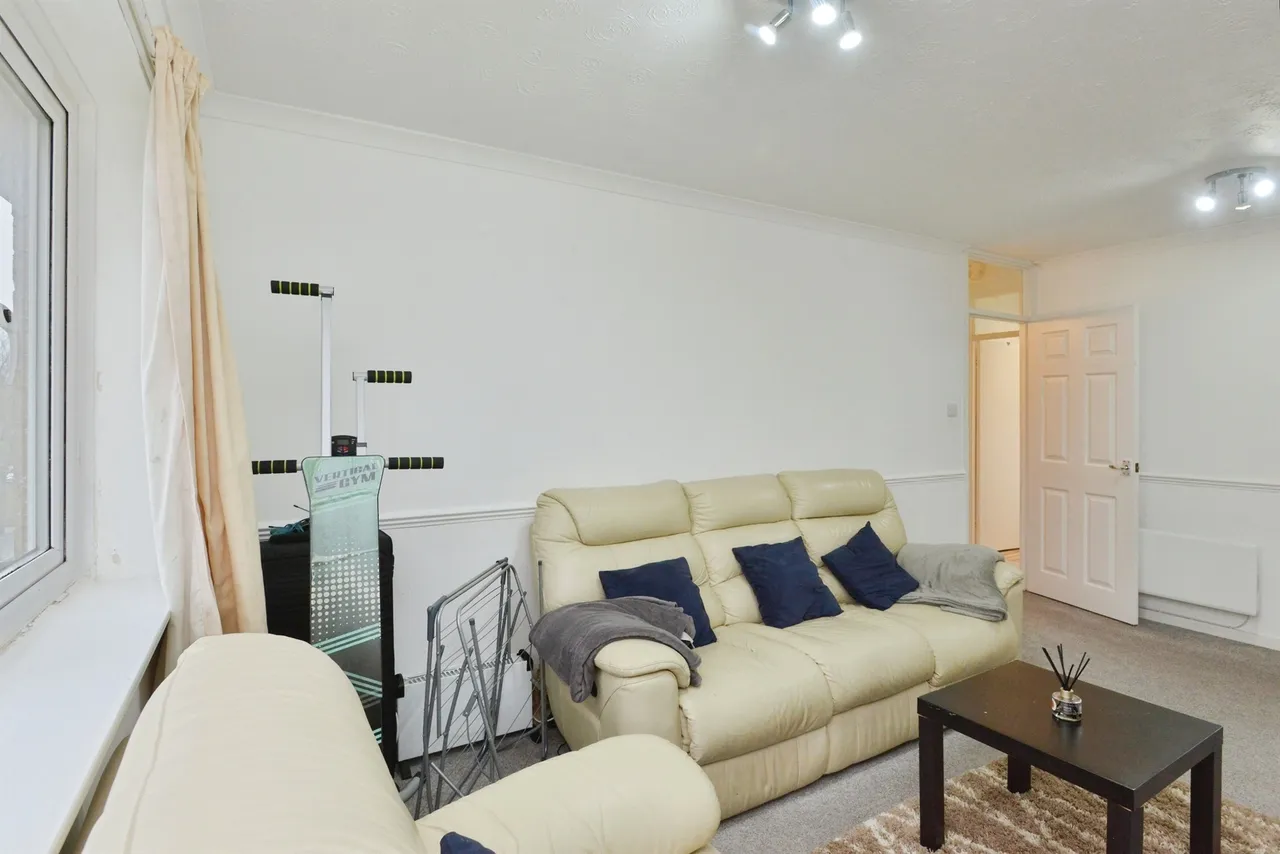 Ormonde, Stantonbury, MK14, photo 13