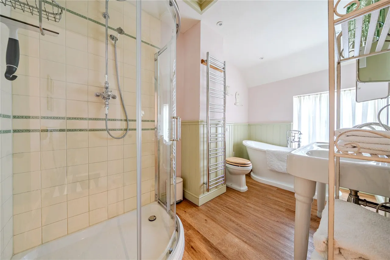 South Lane, Nomansland, Salisbury, Wiltshire, SP5 2BZ, photo 5
