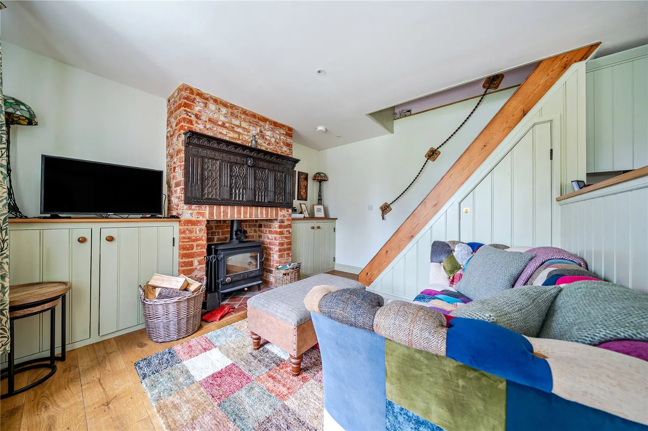 South Lane, Nomansland, Salisbury, Wiltshire, SP5 2BZ, photo 6