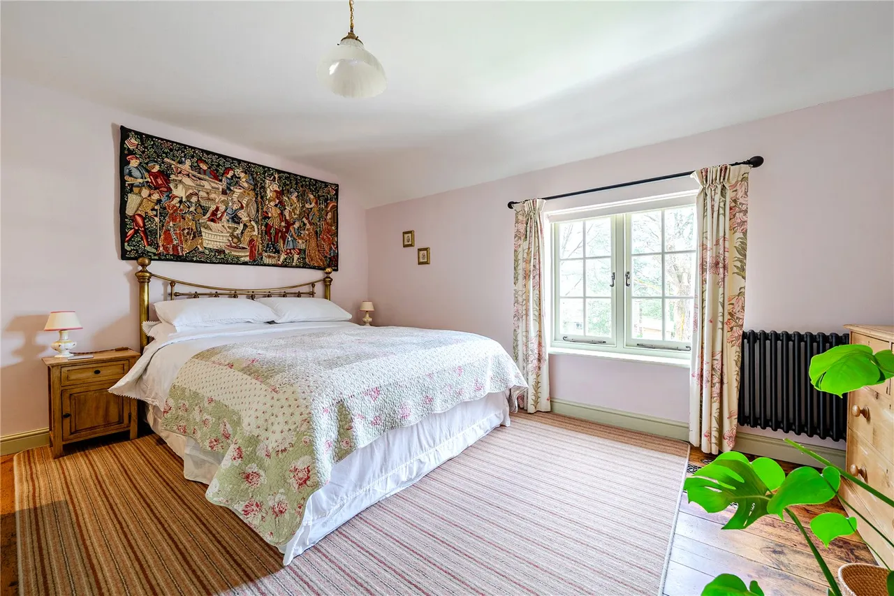 South Lane, Nomansland, Salisbury, Wiltshire, SP5 2BZ, photo 4