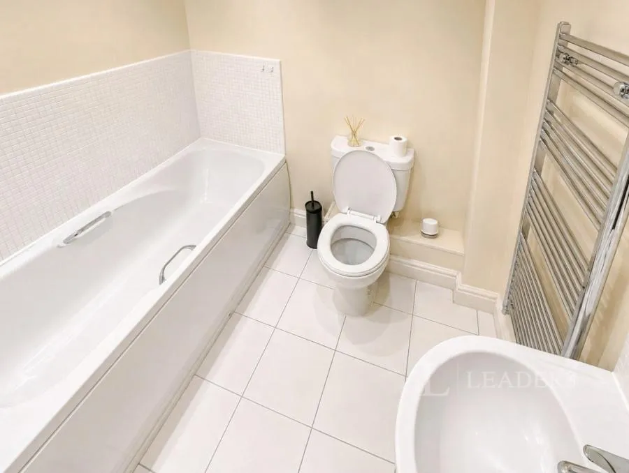 Priory Heights Court, Derby, DE23, photo 9