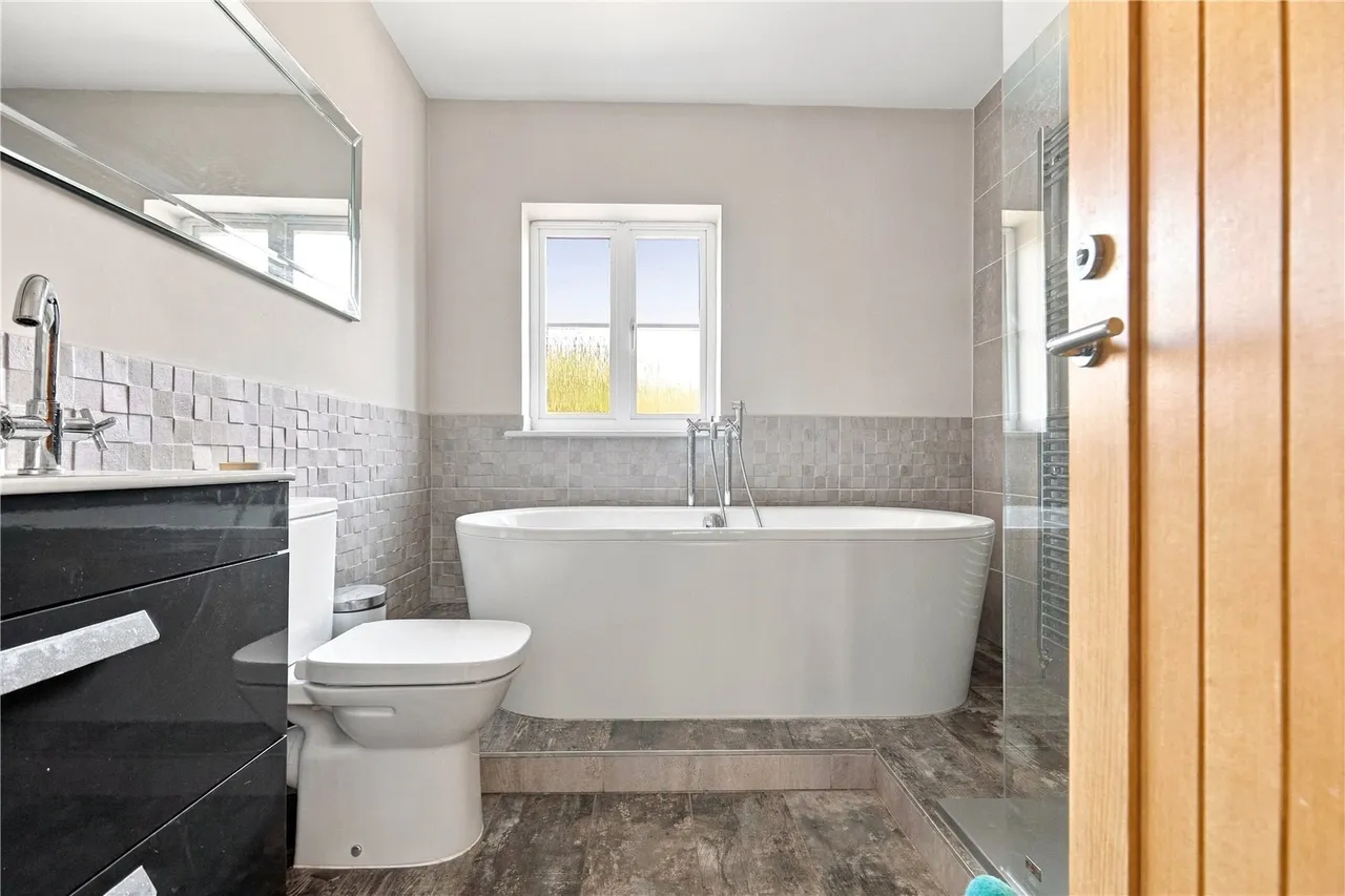 Bucklesham Road, Ipswich, IP3, photo 13