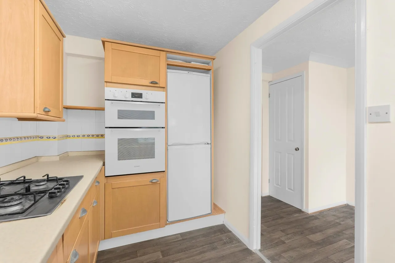 Duncan Close, Welwyn Garden City, AL7, photo 13