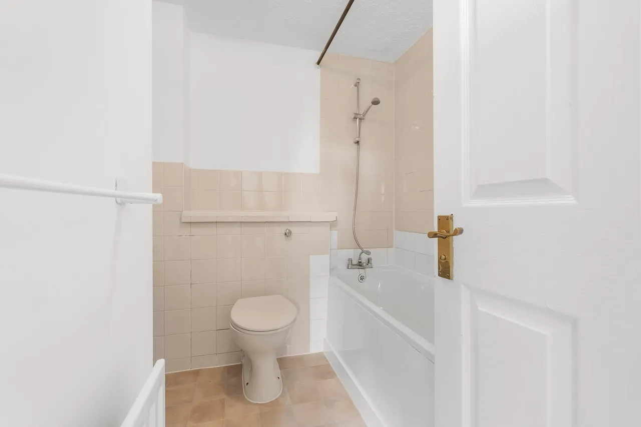 Duncan Close, Welwyn Garden City, AL7, photo 16