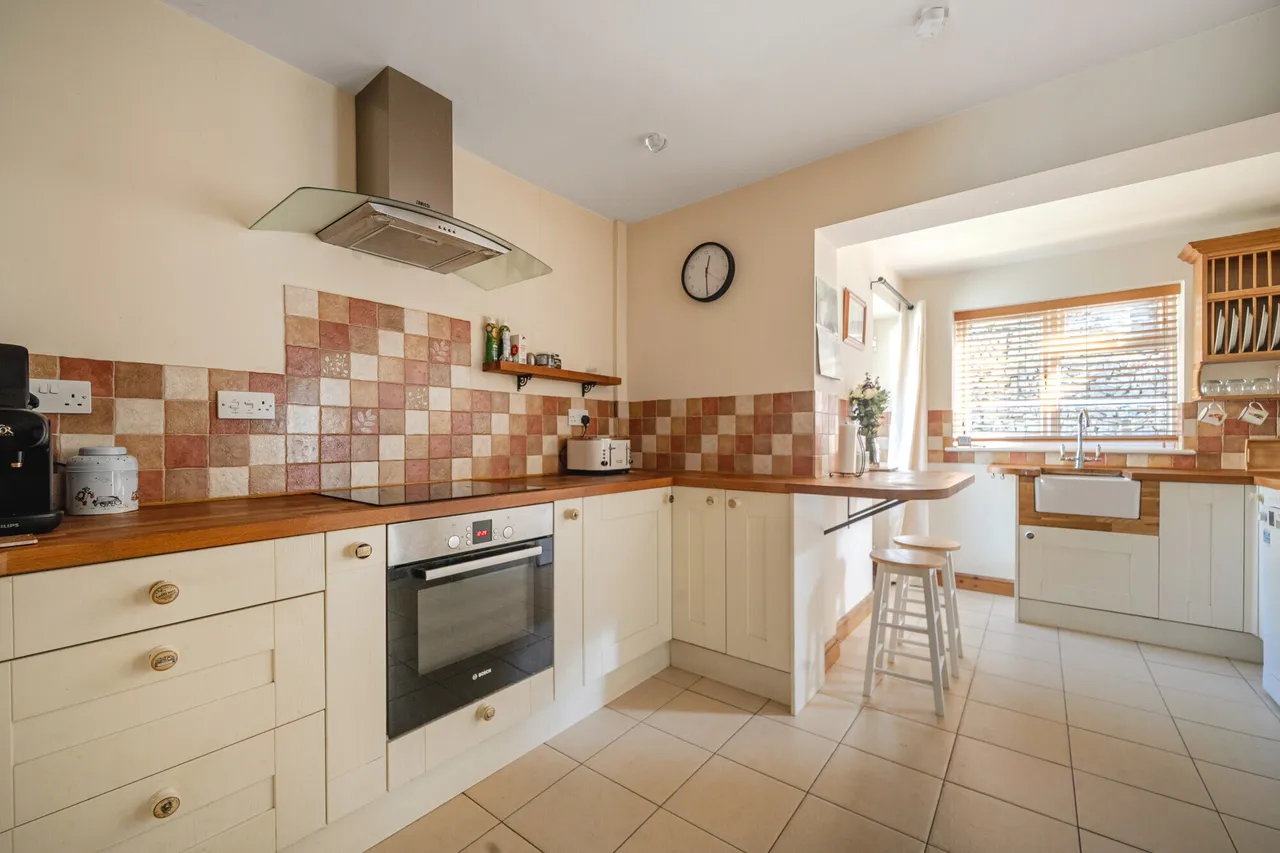 Beech Hill, Headley Down, GU35, photo 4