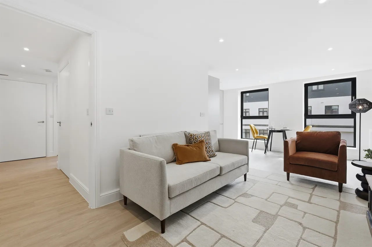 Cambridge Place, Aylesbury, HP20, photo 7