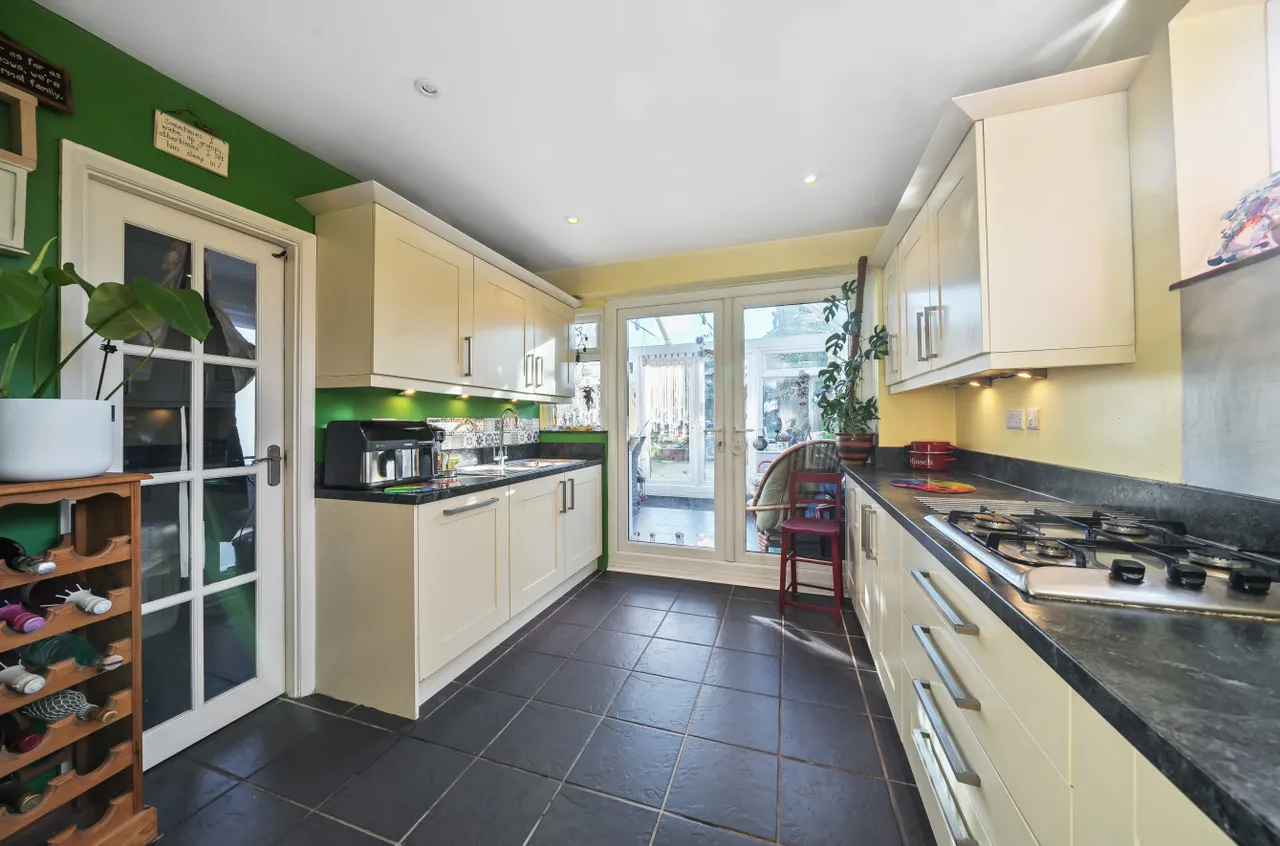Clovelly Road, Hindhead, GU26, photo 7