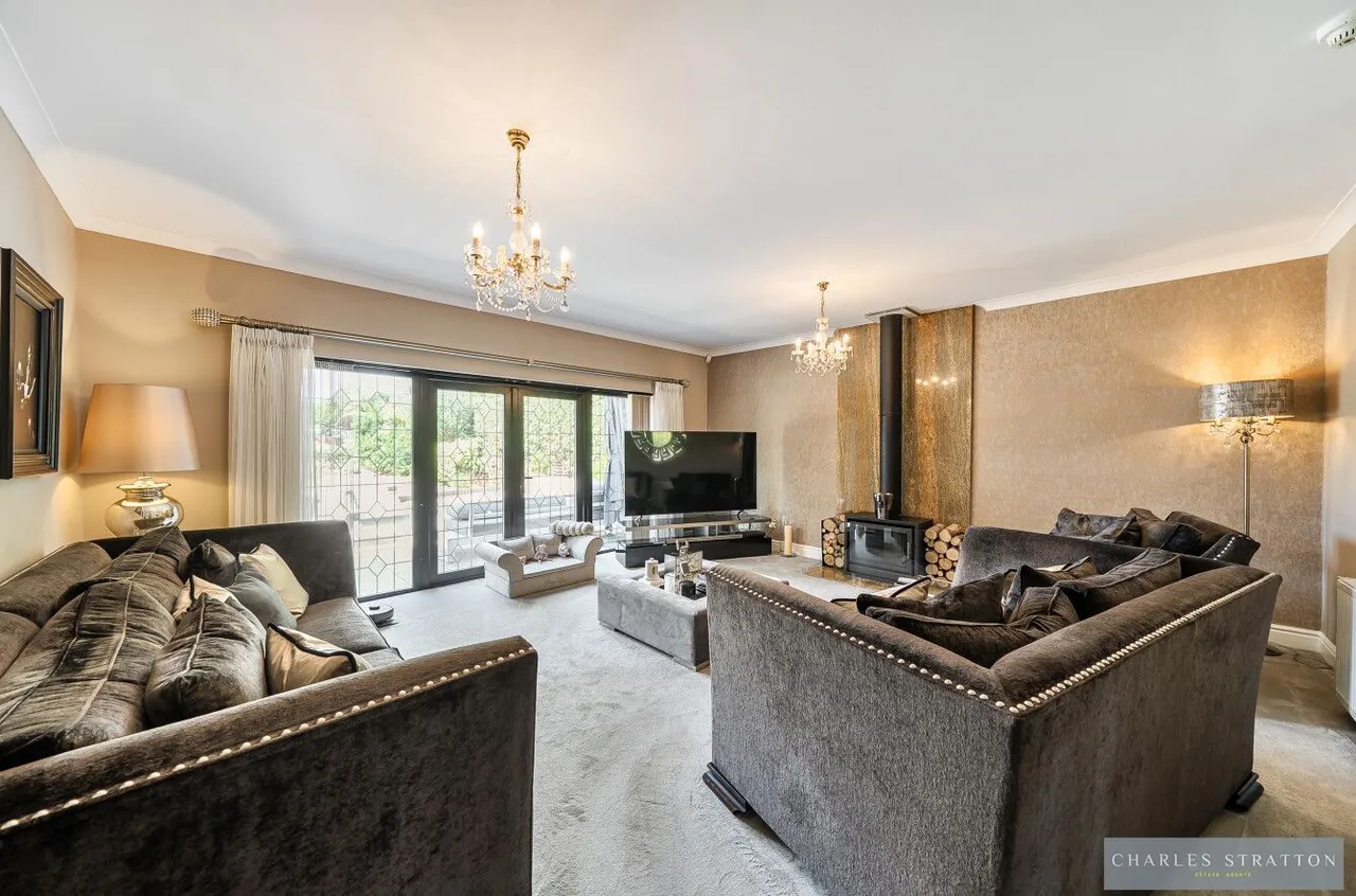 Parkway, Romford, RM2, photo 7
