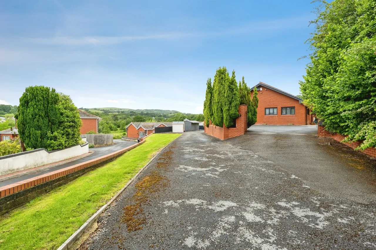 Sawel Terrace, Swansea, SA4, photo 30