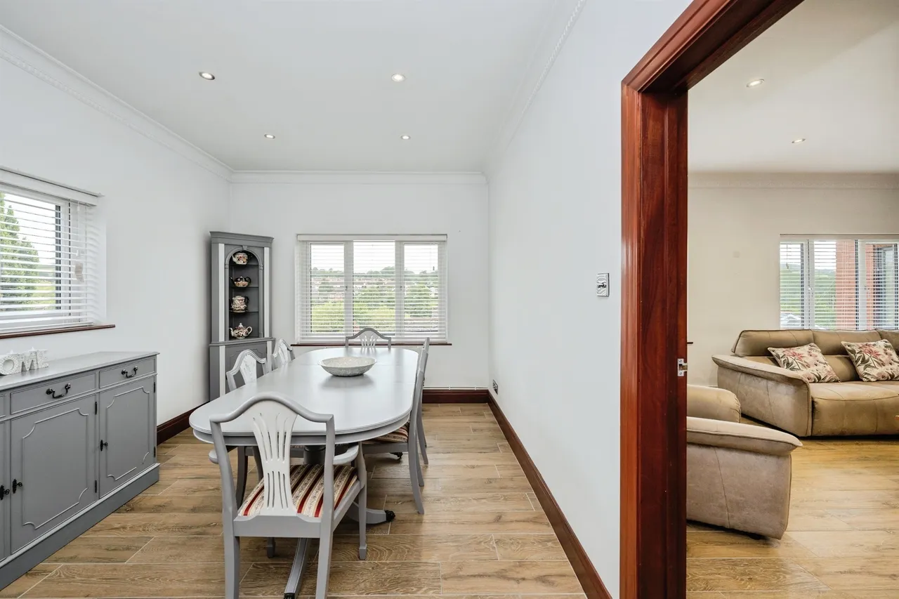 Sawel Terrace, Swansea, SA4, photo 11