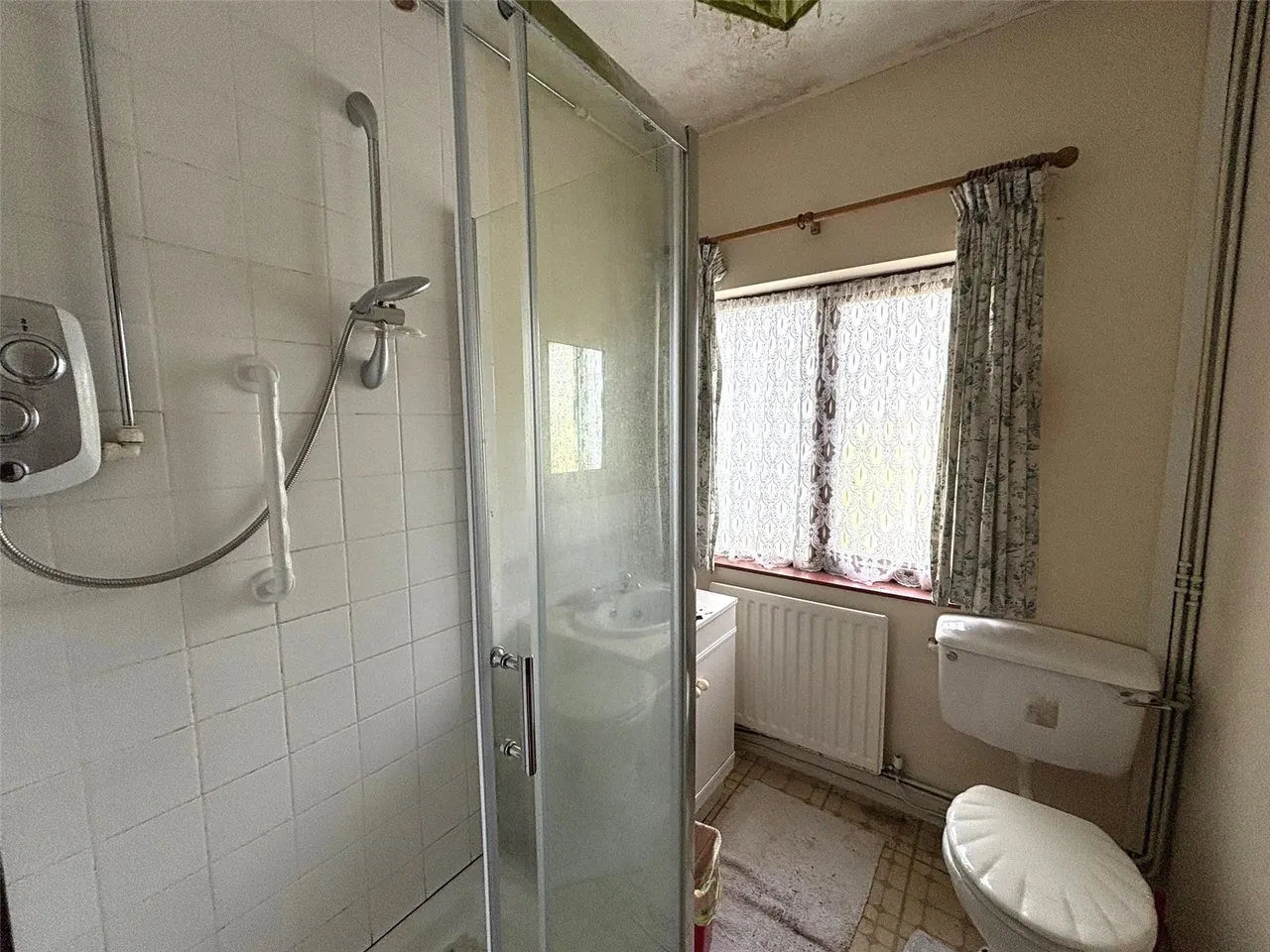 Login, Whitland, SA34, photo 9