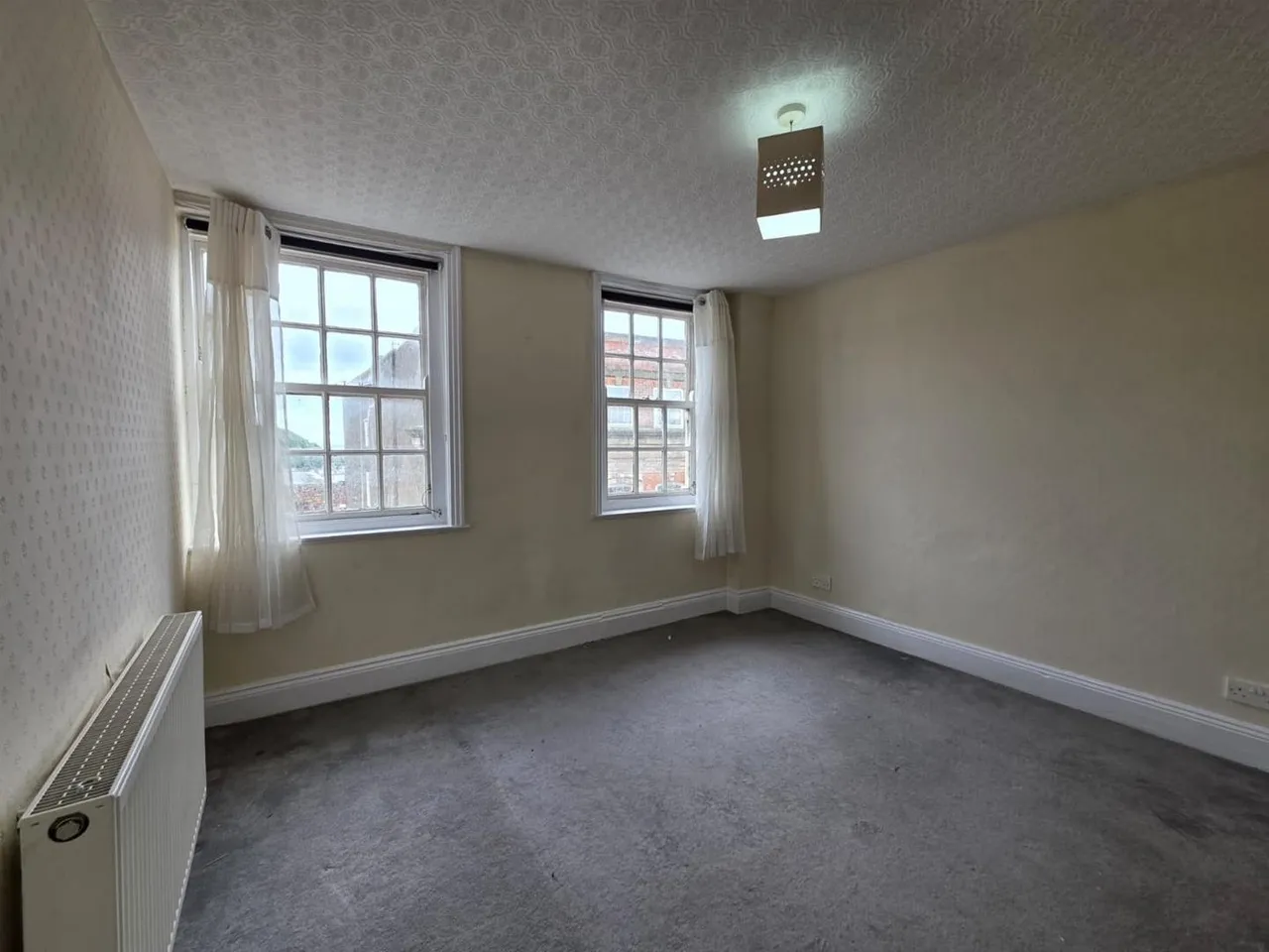 32 St Nicholas Street, Scarborough YO11 2HF, photo 2