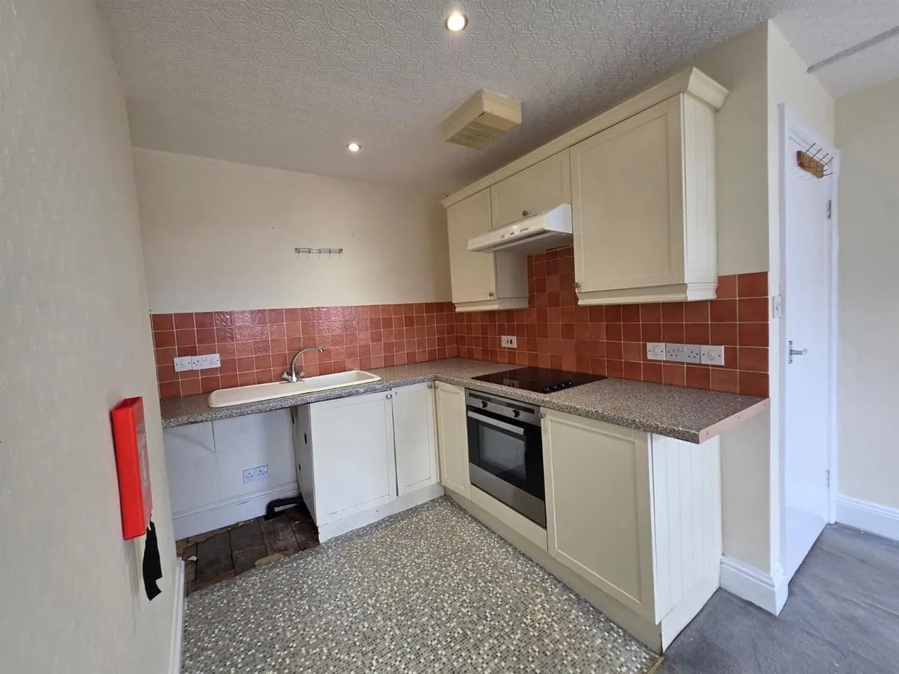 32 St Nicholas Street, Scarborough YO11 2HF, photo 8