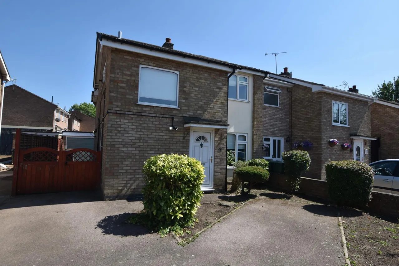 3 bed house for sale, Kendal Road, Sileby, LE12